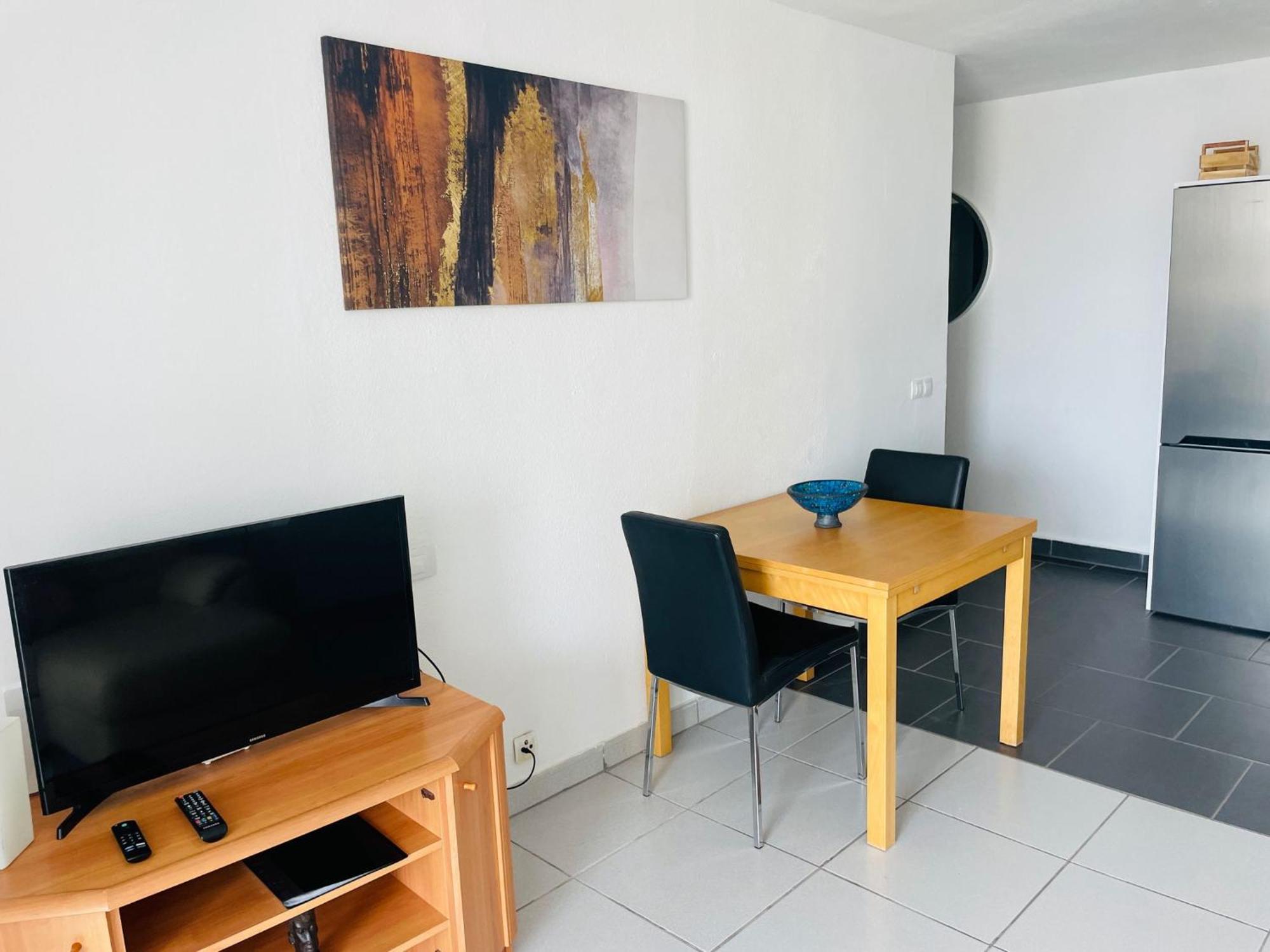 La Lajilla Apartment *